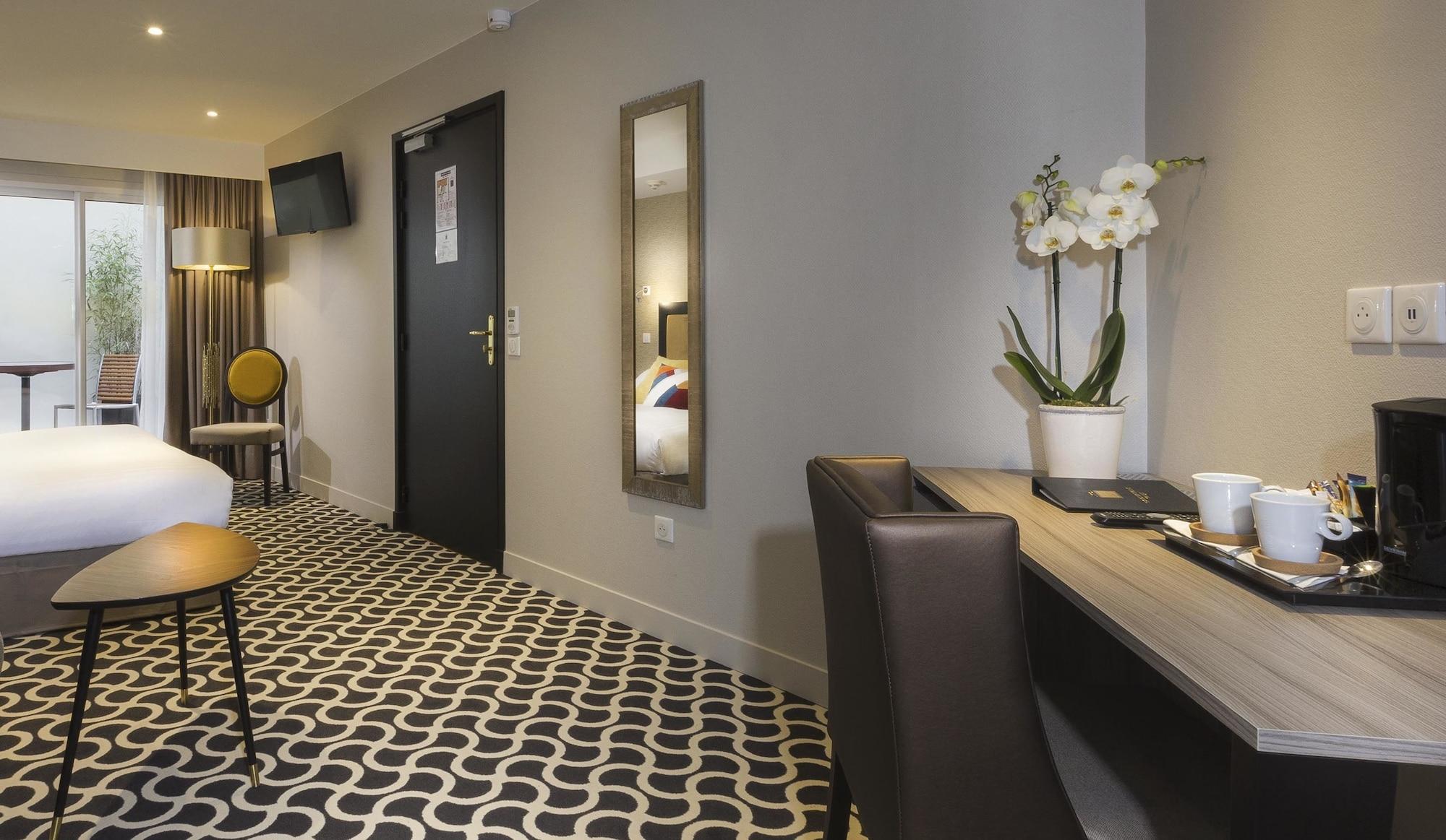 Hotel International Париж Екстер'єр фото