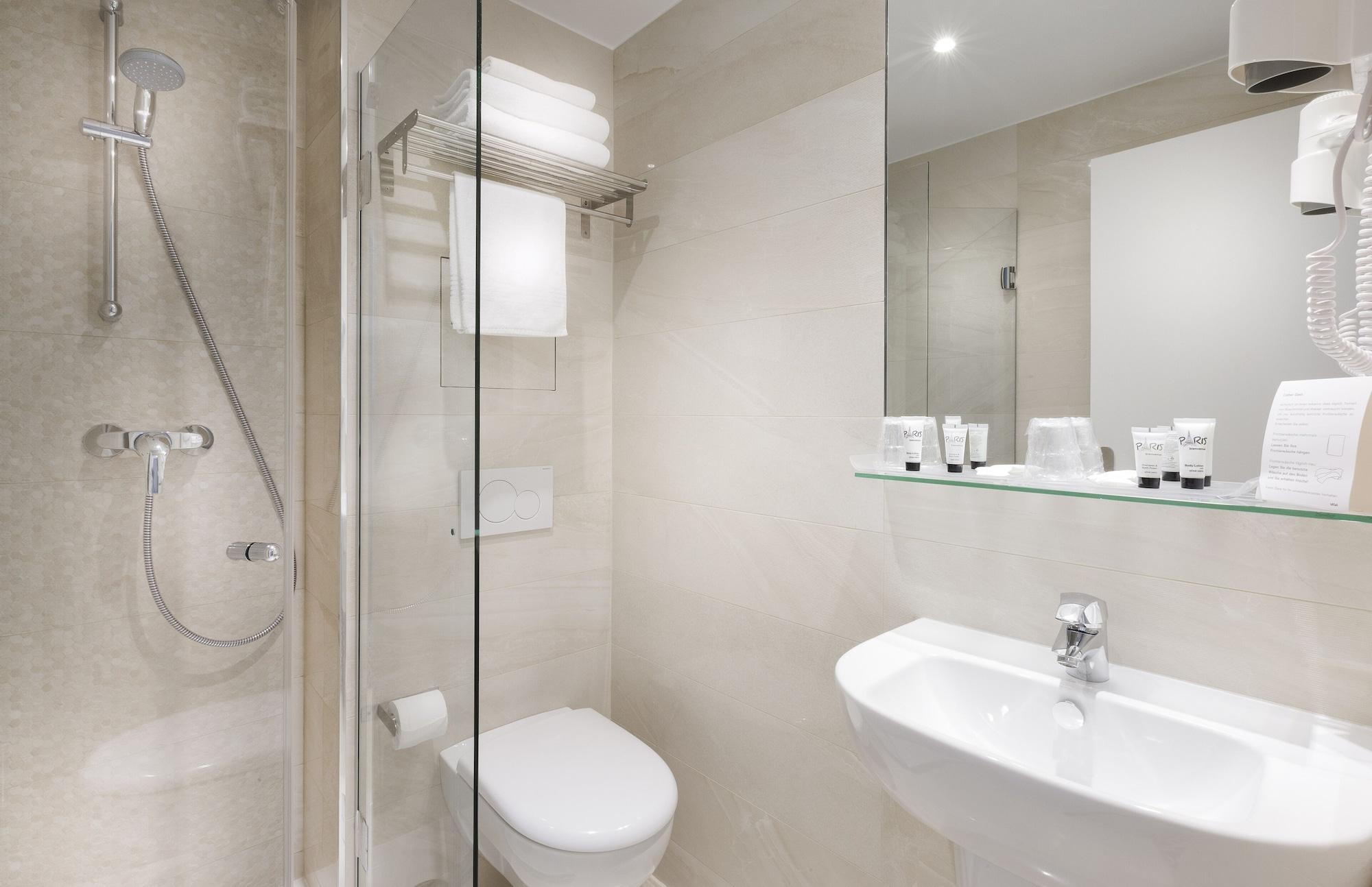Hotel International Париж Екстер'єр фото
