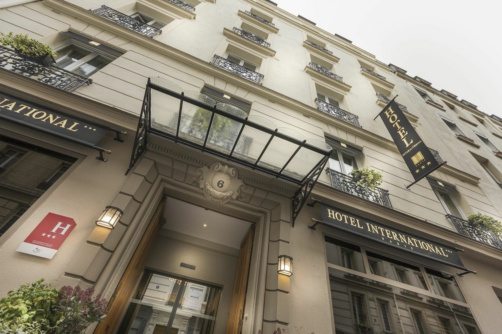 Hotel International Париж Екстер'єр фото