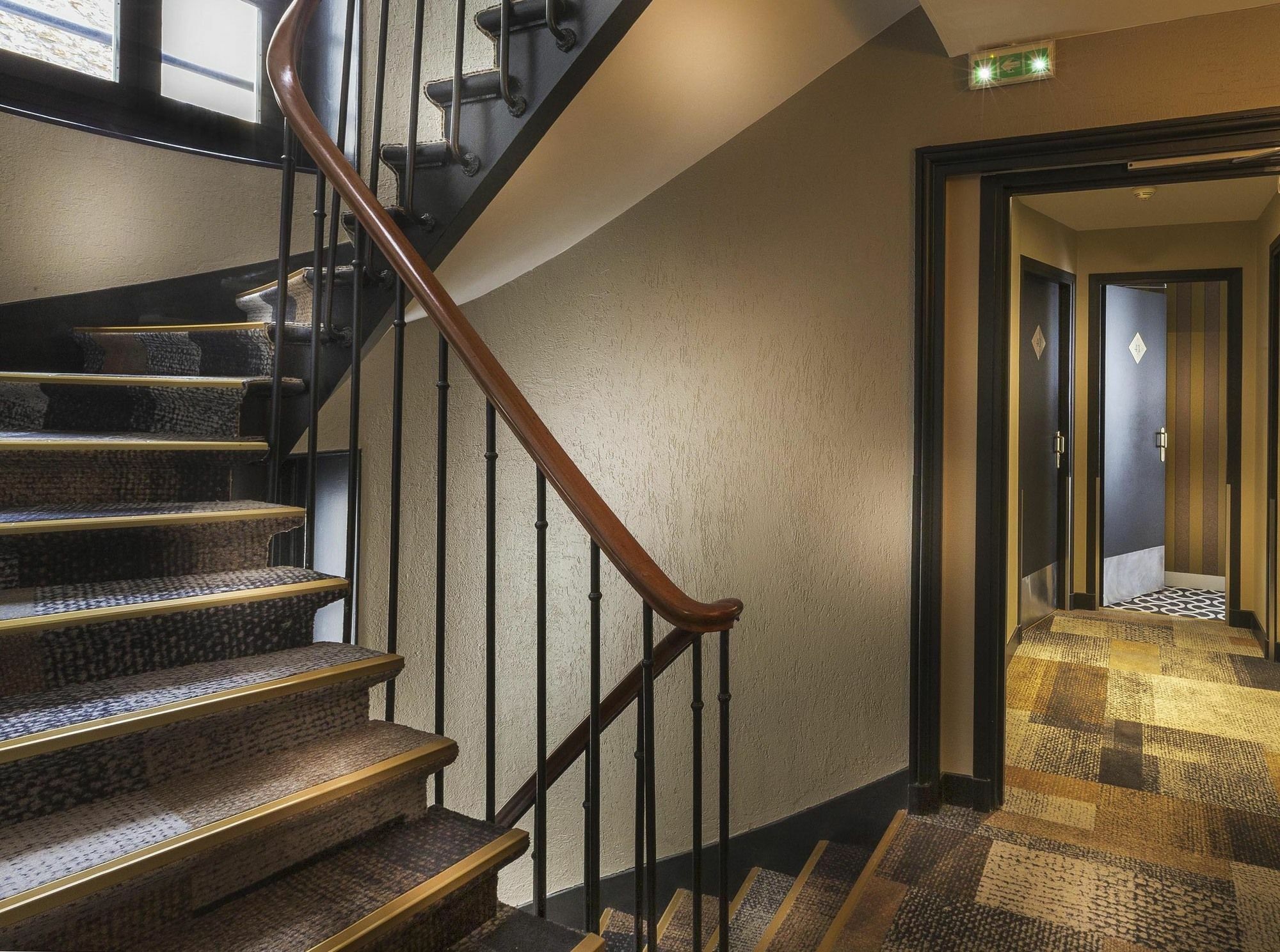 Hotel International Париж Екстер'єр фото