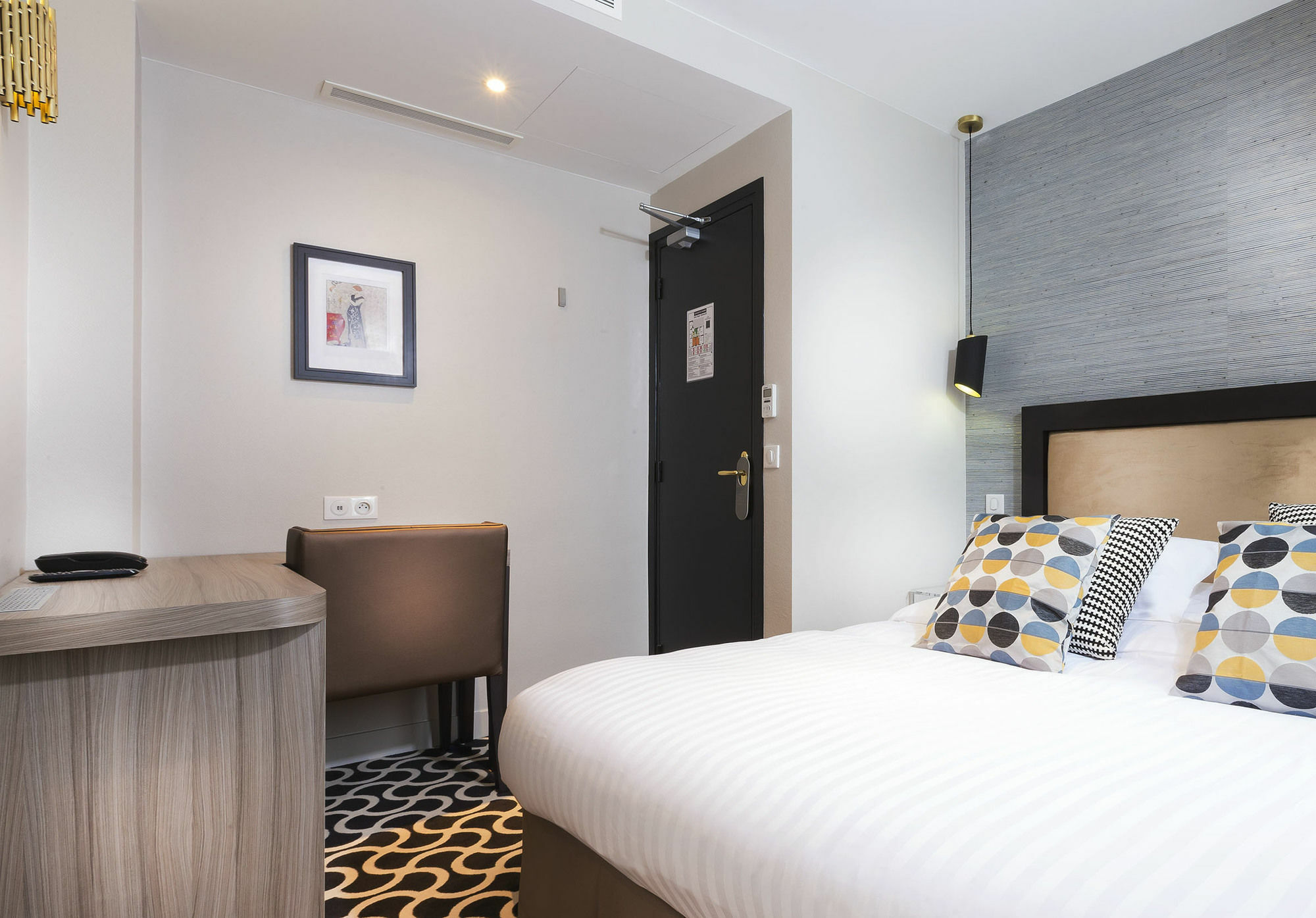 Hotel International Париж Екстер'єр фото